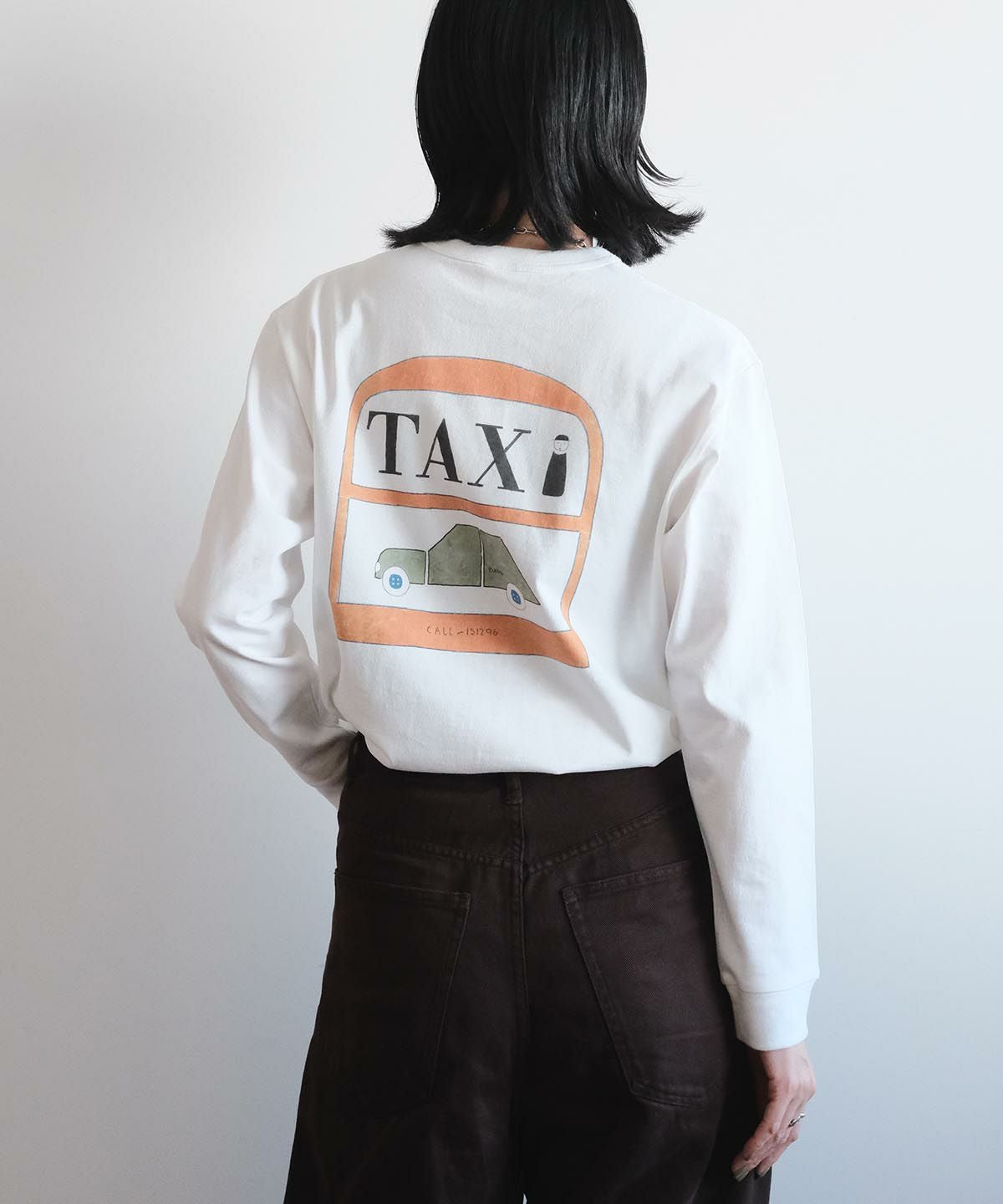 モデル着用画像（ホワイト）