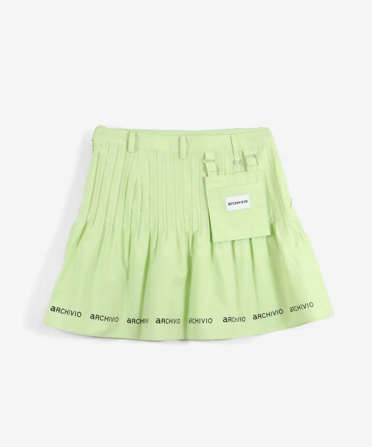 裾フレア撥水スカート後ろ（ライトグリーン）