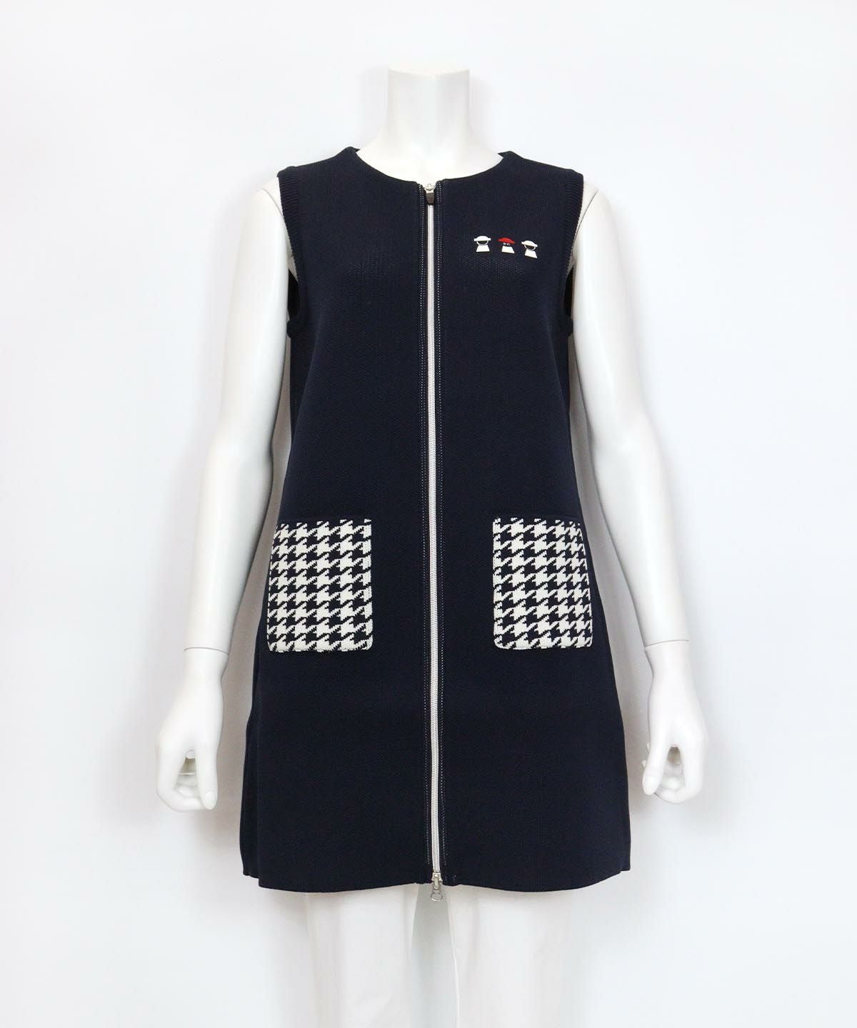 千鳥ポケットニットベスト（ネイビー）前