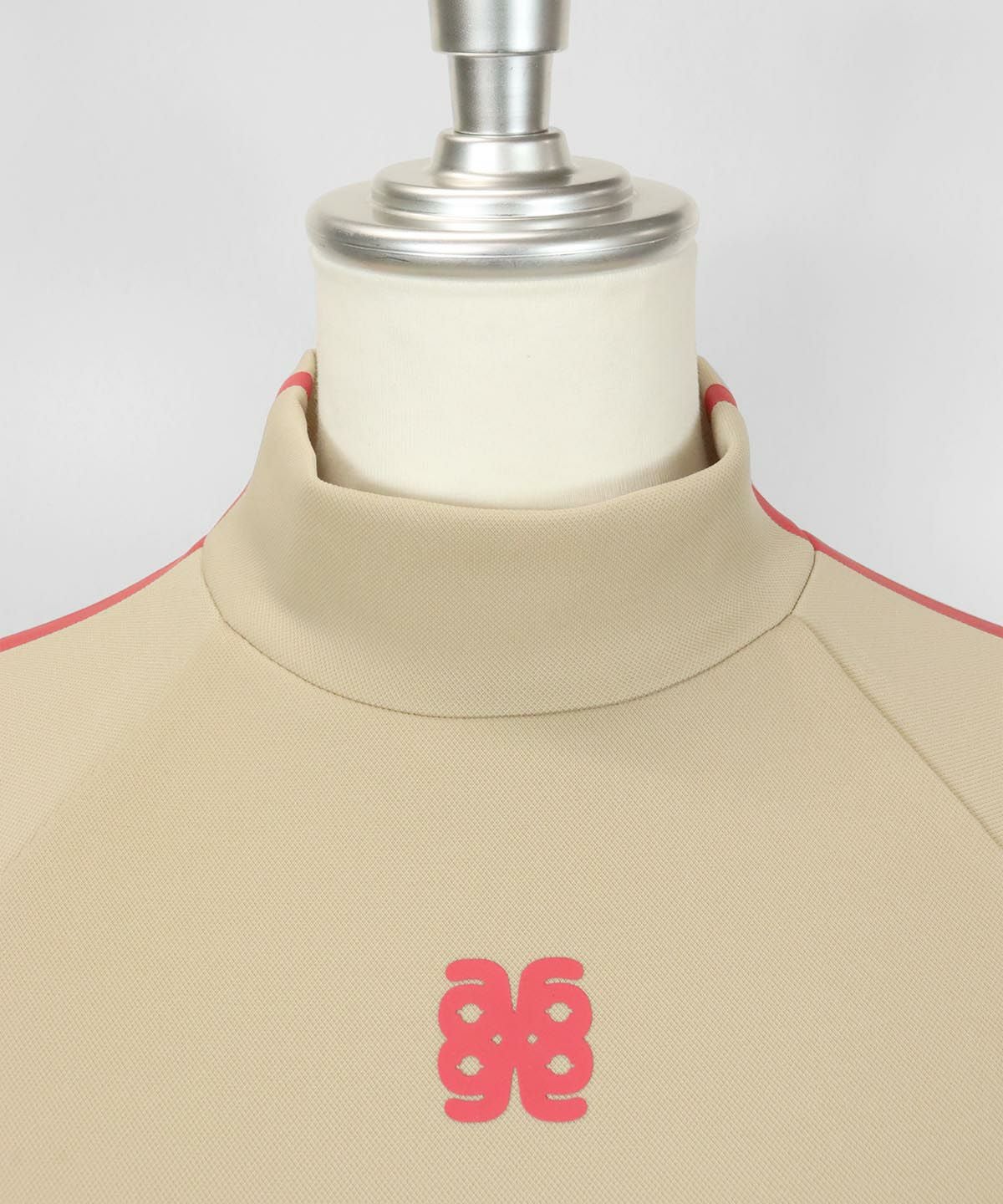 首元部分(ベージュ)