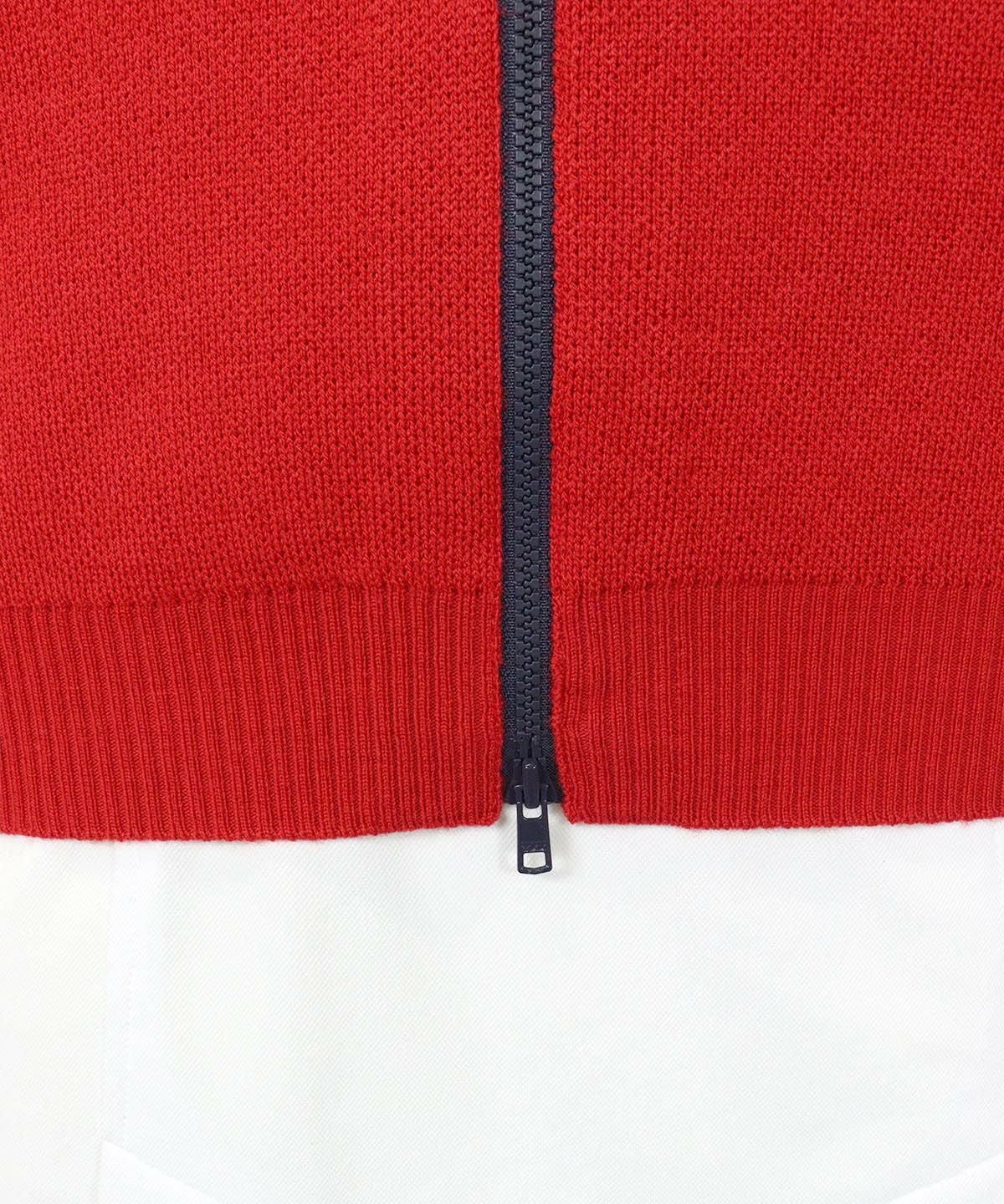 裾ファスナー部分（レッド）