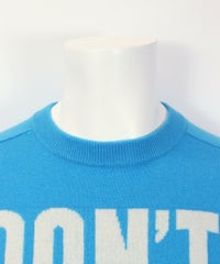 【メンズ】カシミヤ100％ビッグロゴニット（ブルー）首元