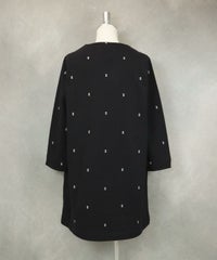 ピコドット七分袖裏毛プルオーバー後ろ（ブラック）