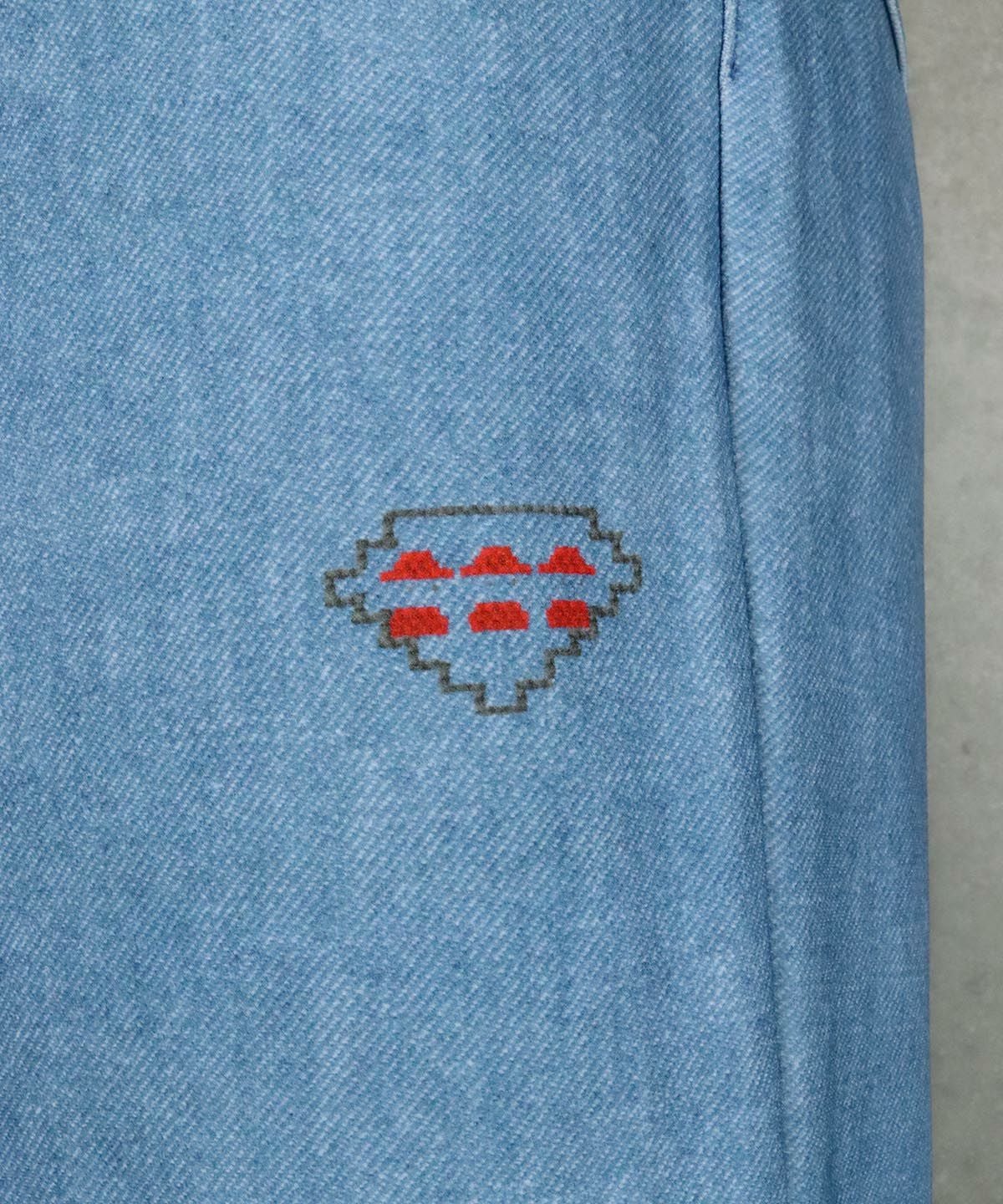 デザインアップ部分（ブルー）