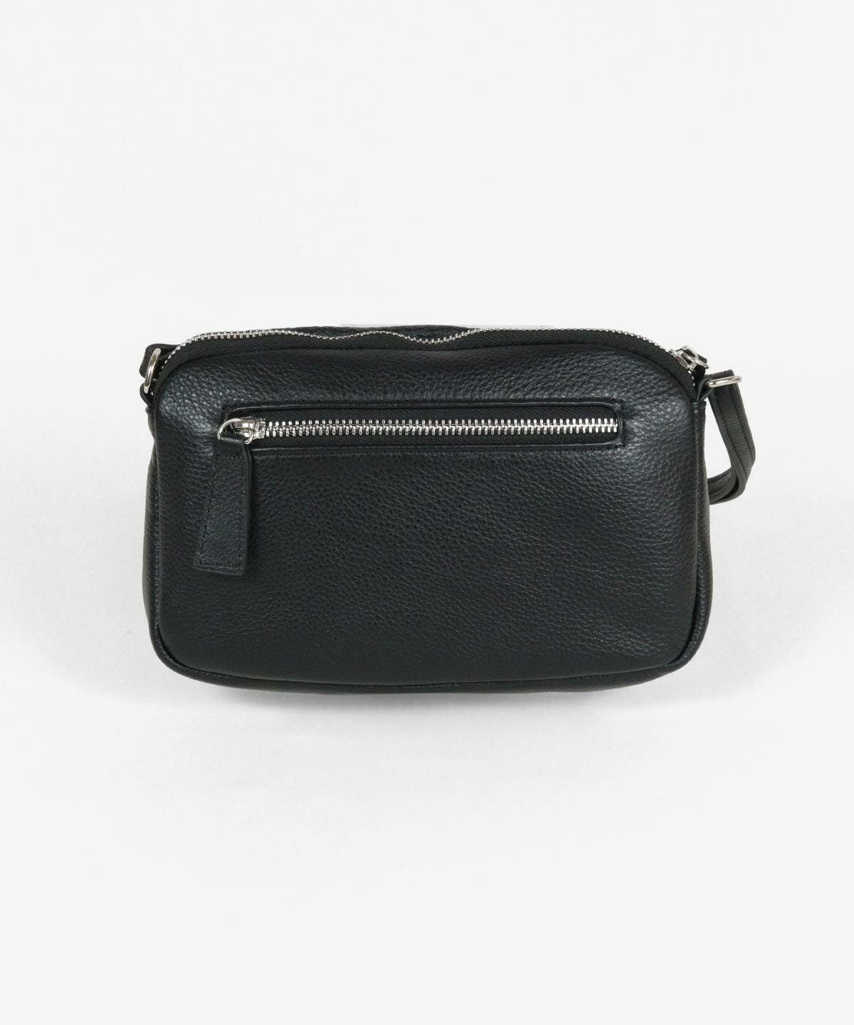 レザーショルダーバッグ（ブラック）後ろ