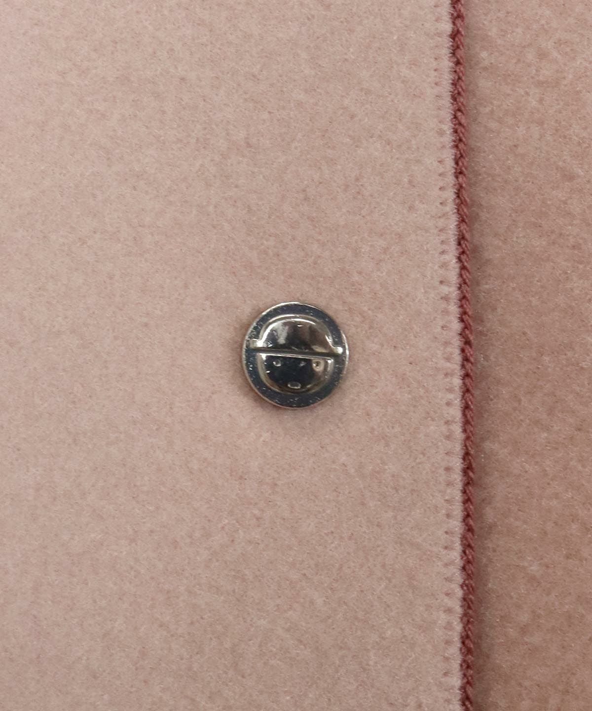 ボタン部分（ピンク）