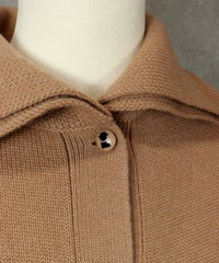 ボタン部分（ベージュ）