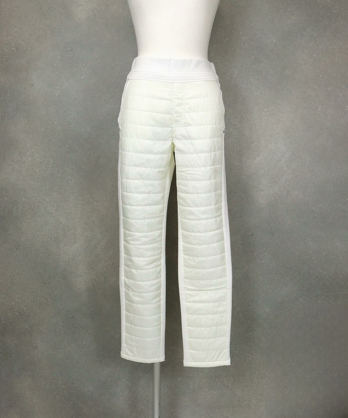 【新品未使用 ピッコーネ】前キルト暖か機能素材細見えパンツ38号 スタジオピッコーネ ボトムス - 30代・40代・50代・60代の婦人服通販