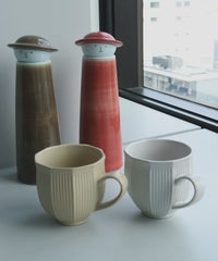 マグカップとピコ