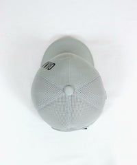 トップ部分（ライトグレー）