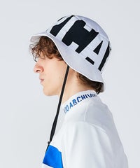 モデル着用画像（ホワイト）