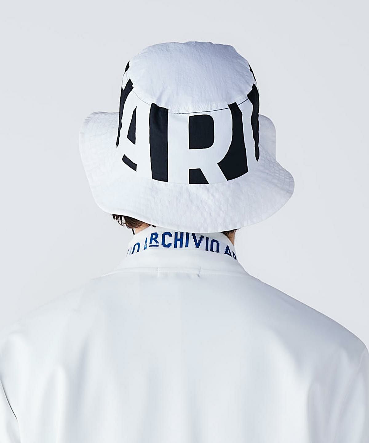 モデル着用画像（ホワイト）