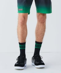 モデル着用画像（ブラック）