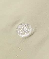 エンブレム風ロゴ（ベージュ）