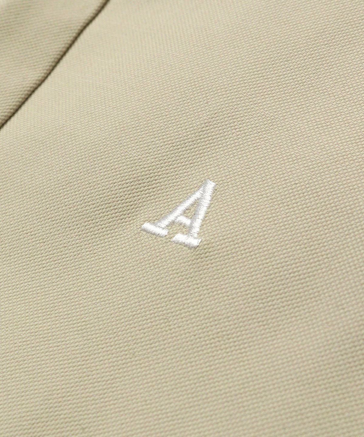 文字ロゴ（ベージュ）