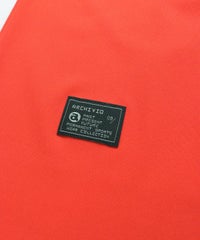 デザイン部分（オレンジ）