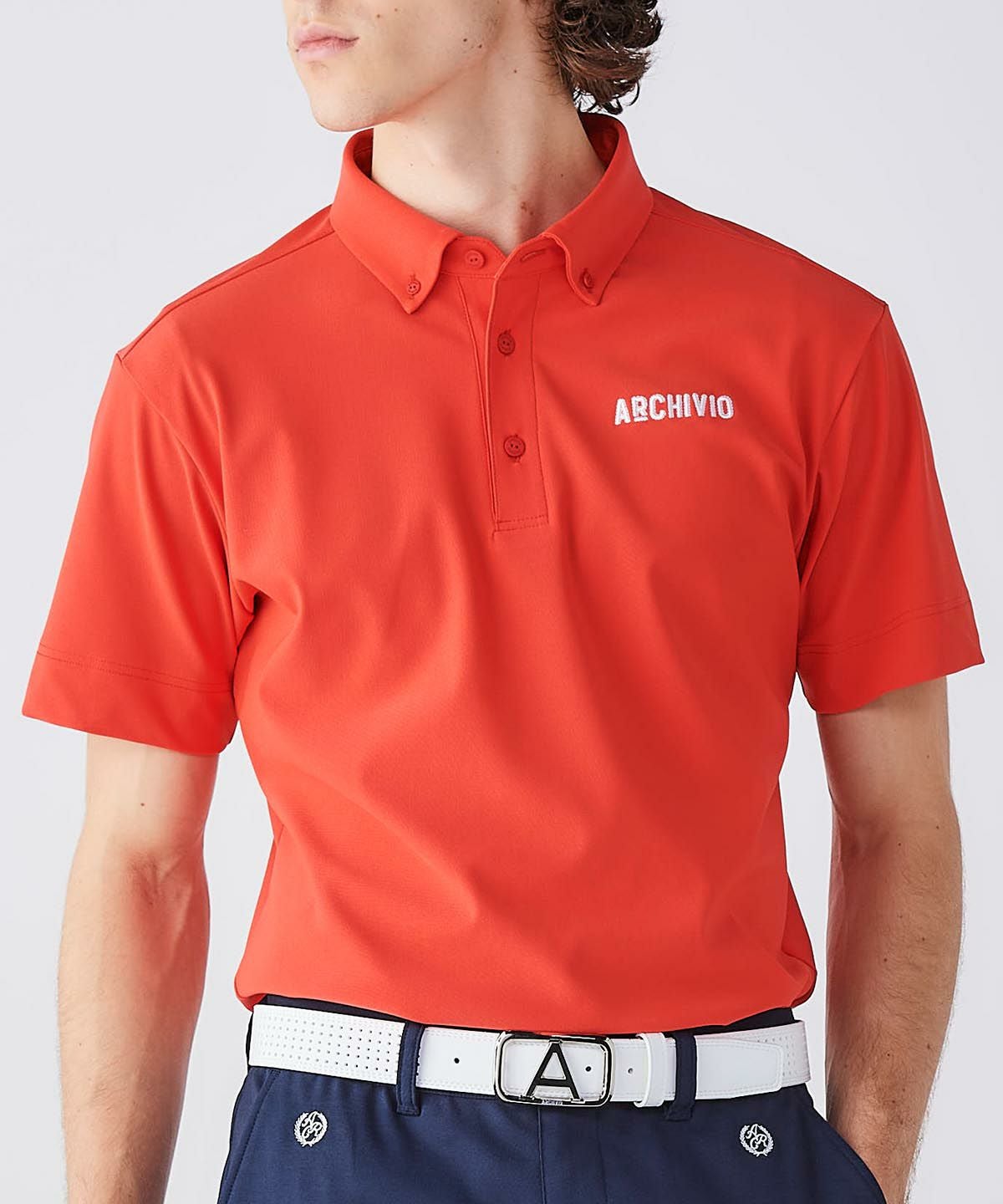 モデル着用画像（オレンジ）