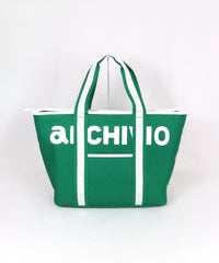 エンブレム風刺繍ボストンバッグ後（グリーン）