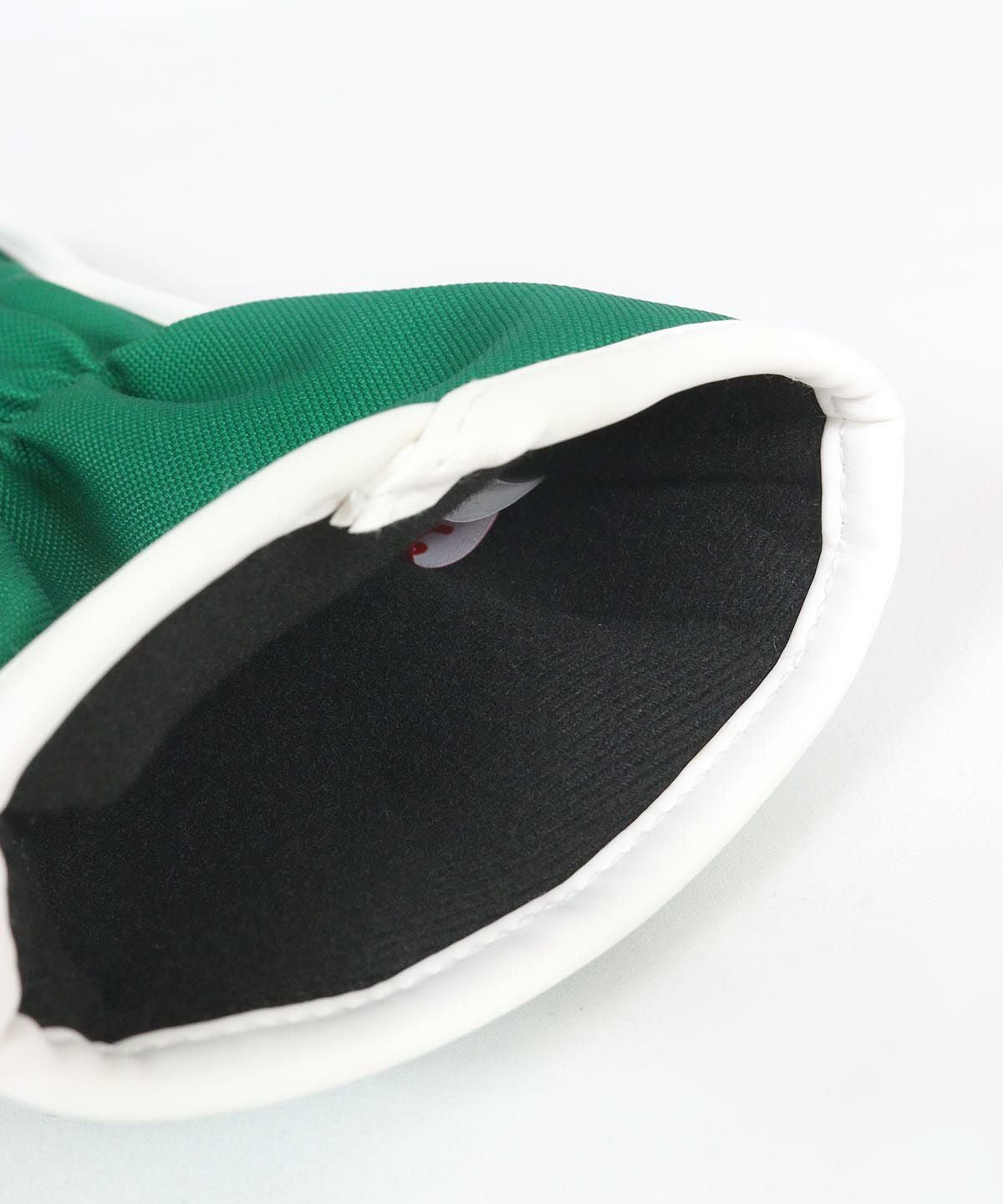 内側部分（グリーン）