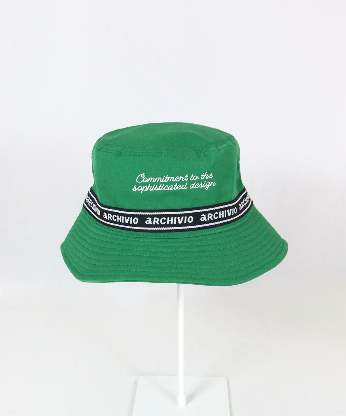 エンブレム風刺繍バケットハット横（グリーン）