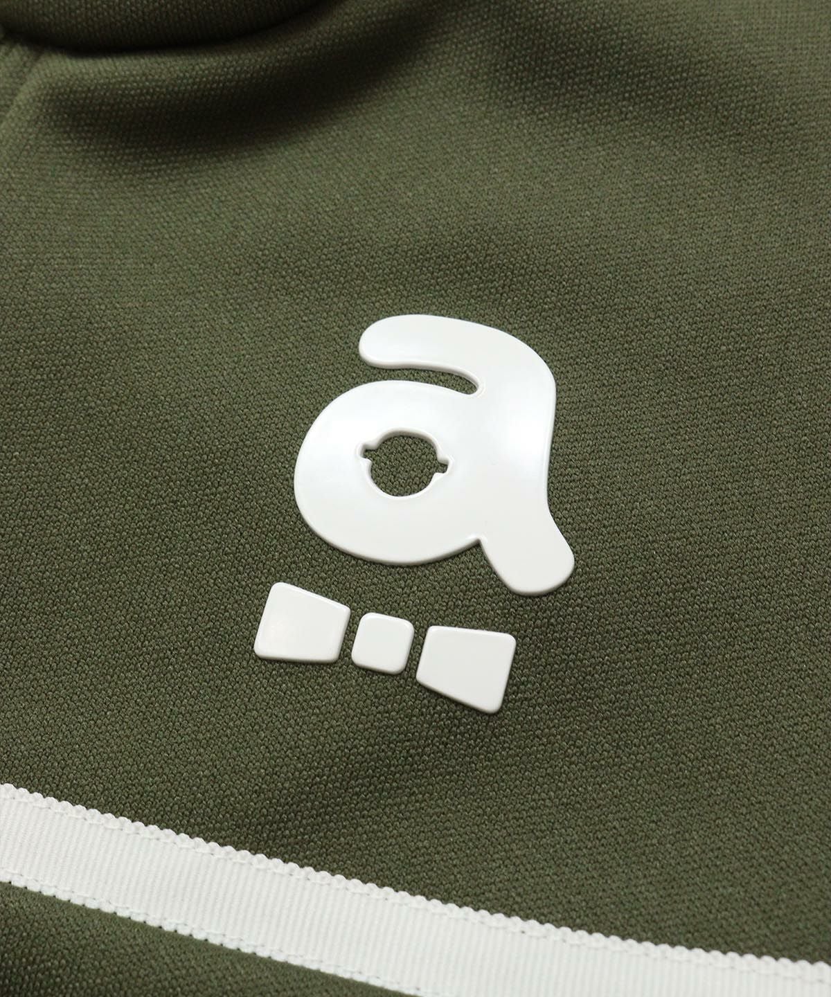 サイドラインワンピース(カーキ)ロゴアップ