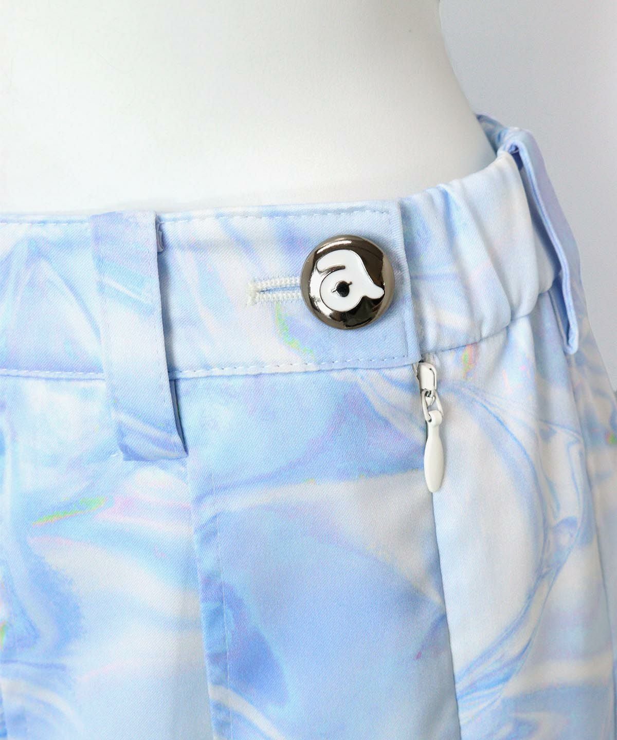 ウエストボタン部分（ブルー）