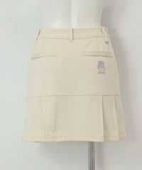 前後切替UV冷感スカート 後ろ（ベージュ）