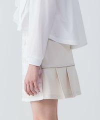 モデル着用画像（ベージュ）