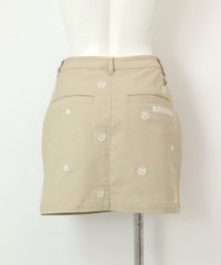 コットン混刺繍スカート 後ろ（ベージュ）