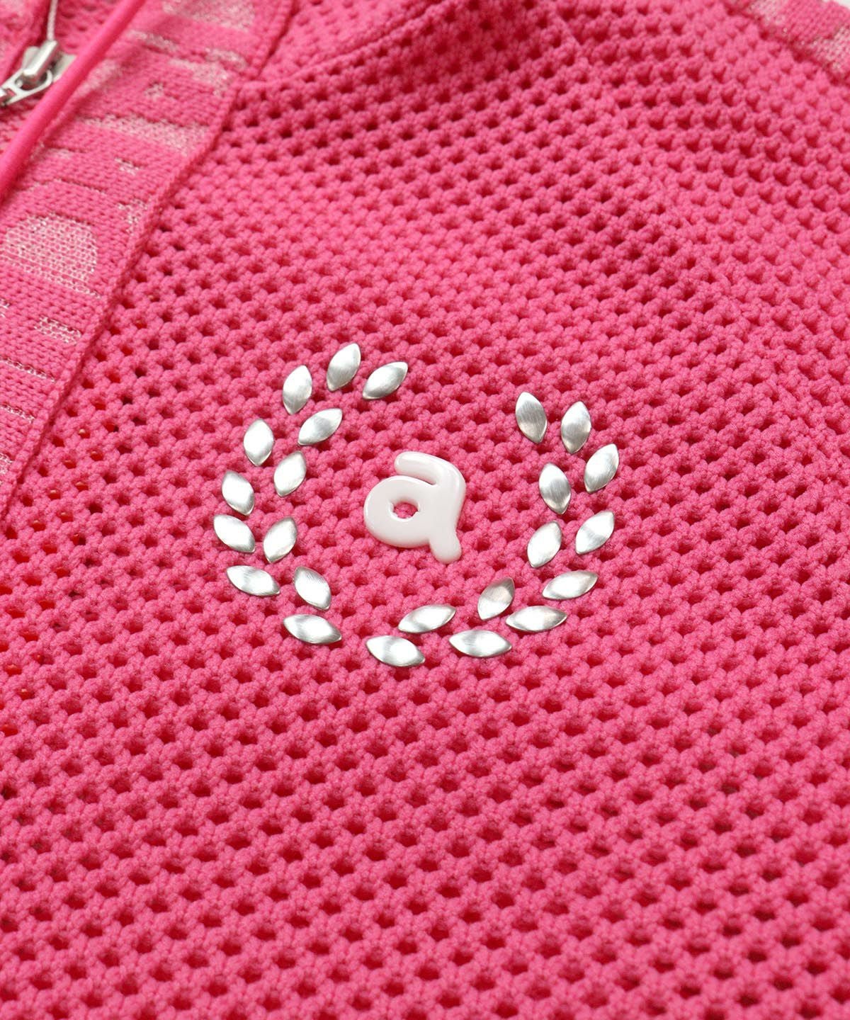 ロゴ部分（ピンク）