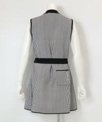 ストライプノースリワンピース 後ろ（ブラック）