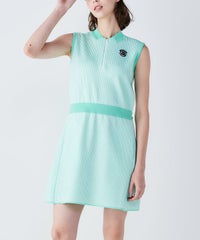 モデル画像（ライトグリーン）