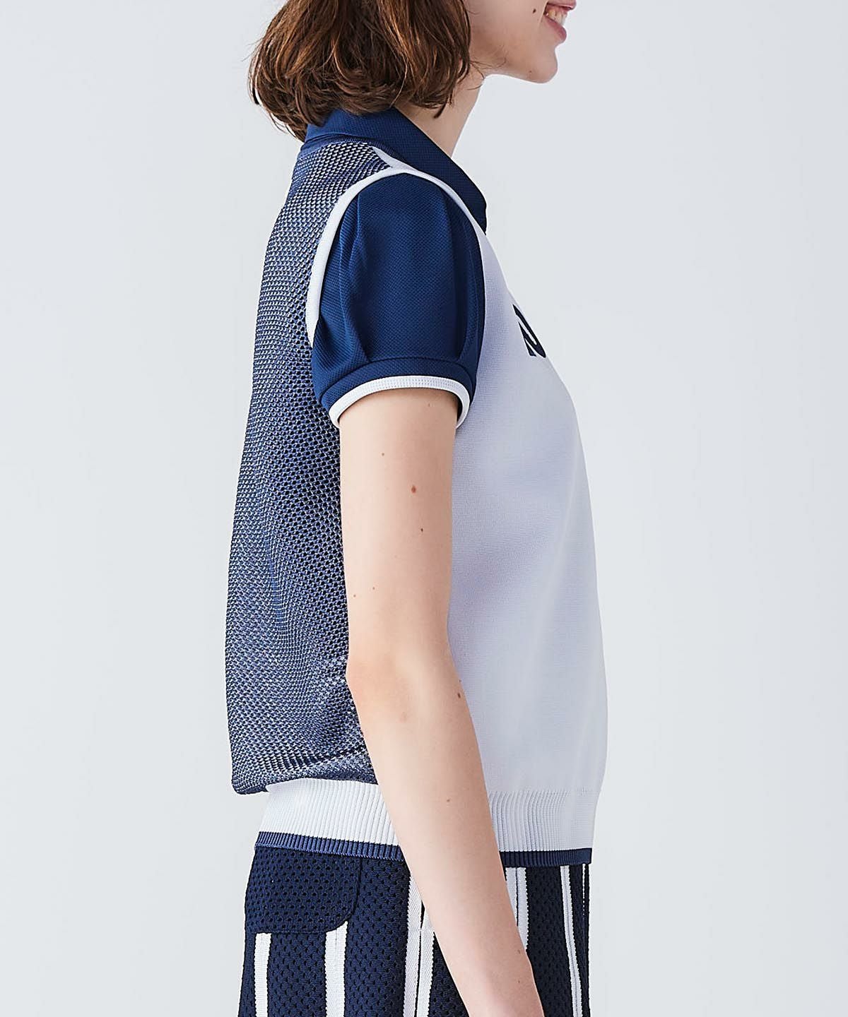 モデル画像（ホワイト×ネイビー）