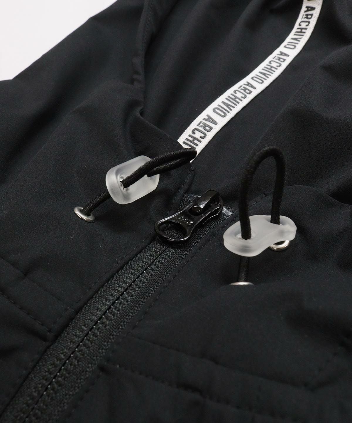 フード部分（ブラック）