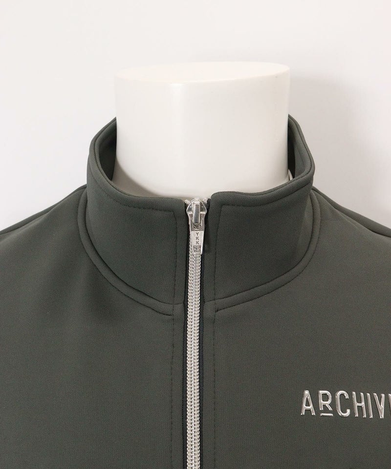 首元部分（グレー）