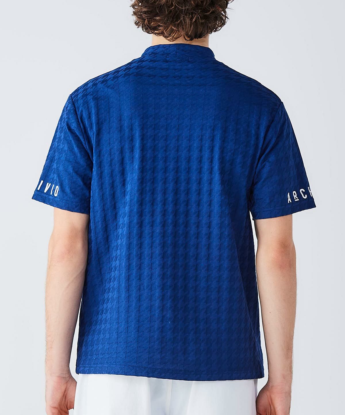 モデル着用画像（ブルー）