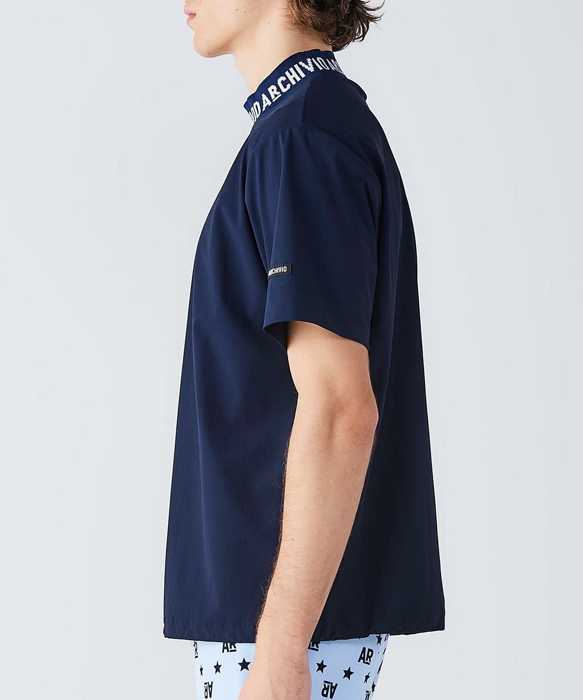 モデル着用画像（ネイビー）