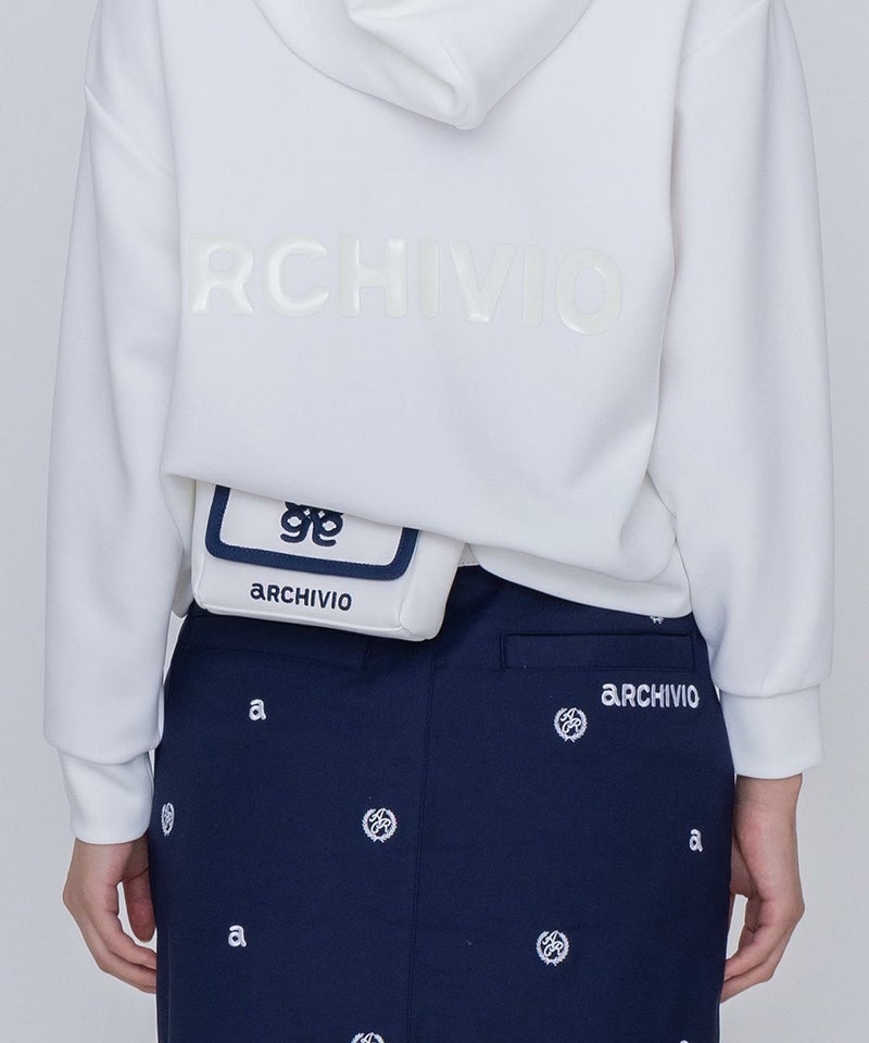 モデル着用画像（ホワイト）