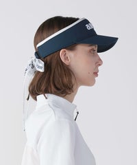 モデル着用画像（ネイビー）