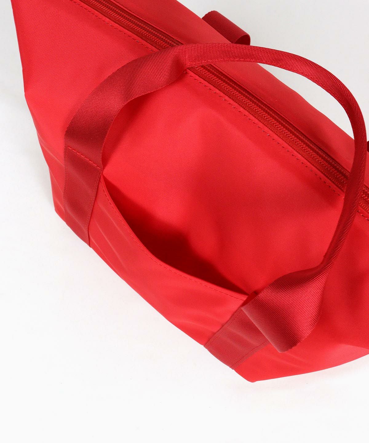 ポケット部分（レッド）