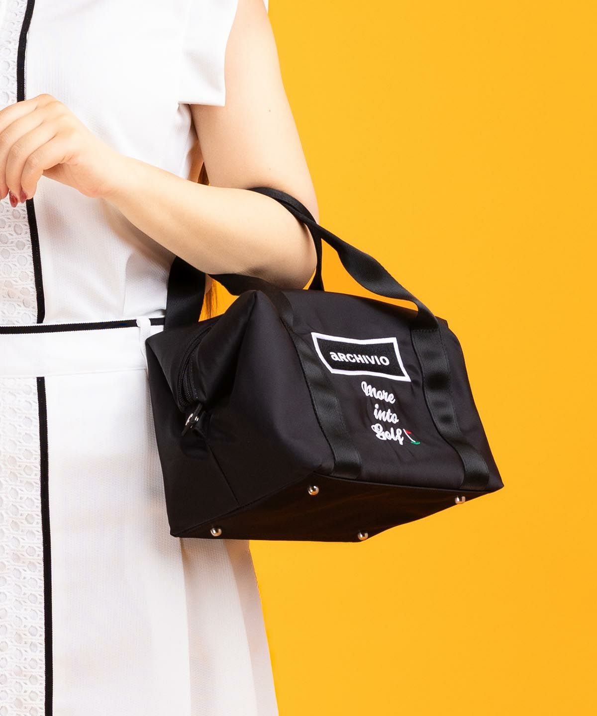 モデル着用画像（ブラック）