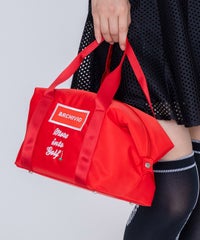 モデル着用画像（レッド）