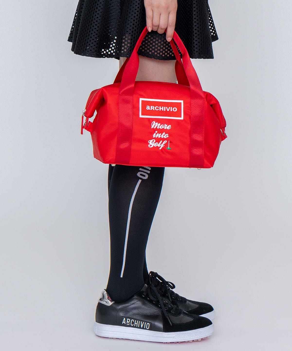 モデル着用画像（レッド）