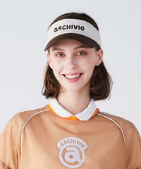 モデル着用画像（ブラウン）