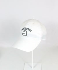 シアサッカーストライプ刺繍キャップ（ホワイト）