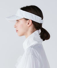 モデル着用画像（ホワイト）