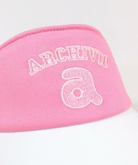 ロゴデザイン部分（ピンク）