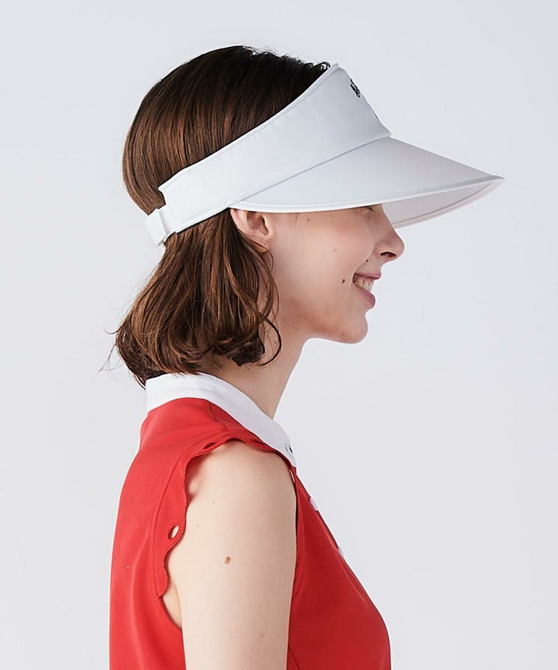 モデル着用画像（ホワイト）