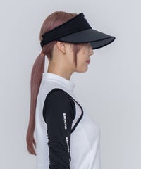 モデル着用画像（ブラック）