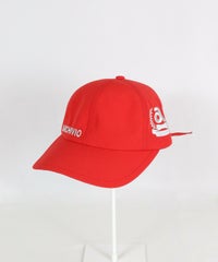 エンブレム刺繍キャップ（レッド）